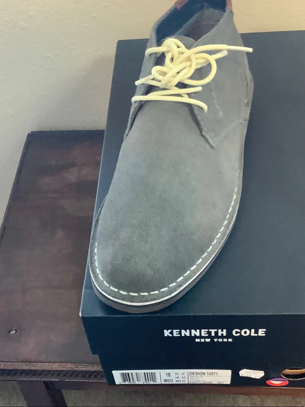 Kenneth Cole Gray Suede Chukka Boot with Cream Laces. ‘DESIGN 10571”